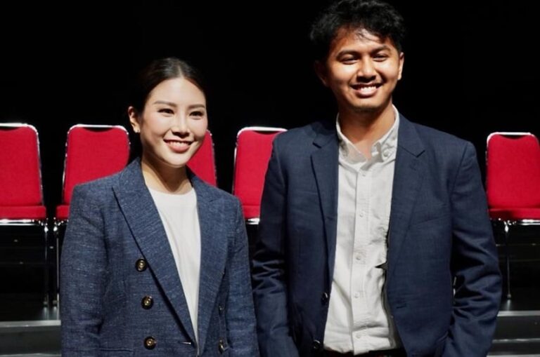 angela-tanoesoedibjo-tunjuk-gardian-ketua-rakernas-dan-syukuran-harlah-ke11-partai-perindo-mhe.jpg