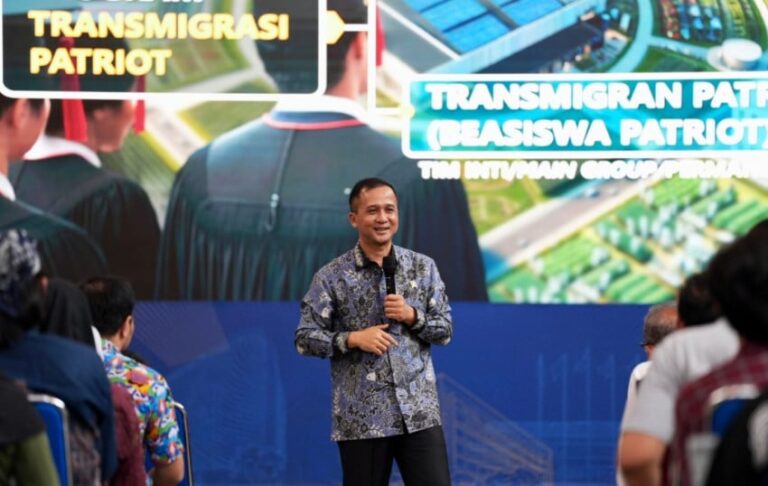 mentrans-ingin-transmigran-bisa-bersaing-di-panggung-dunia-fsr.jpg
