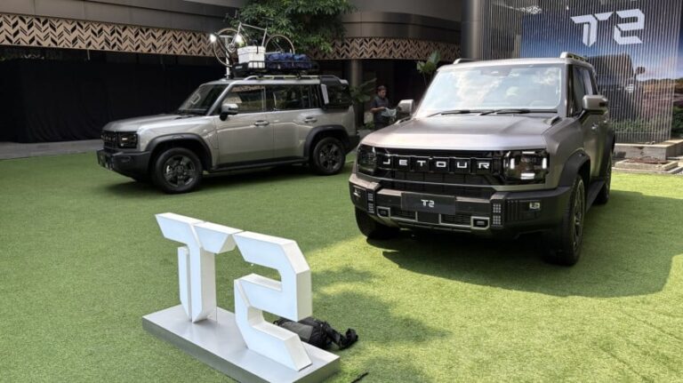 senjata-rahasia-jetour-t2-terungkap-suv-boxy-ini-punya-sistem-4x4-pintar-yang-bisa-berpikir-sendiri.jpeg