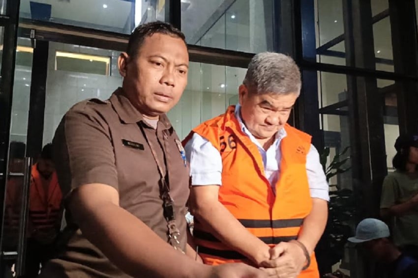 kasus-dana-pen-situbondo-kpk-tahan-5-tersangka-baru-tyl.jpg
