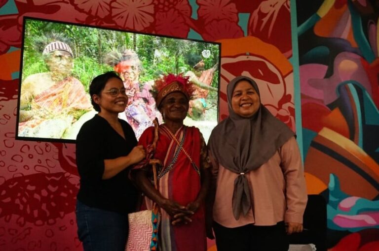 mama-papua-hadir-di-pesta-media-suarakan-upaya-menjaga-hutan-pye.jpg
