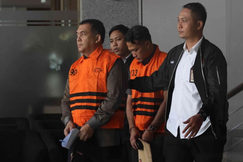 kpk-silmy-karim-kantongi-rp100-juta-per-pekan-dari-pemerasan-izin-tinggal-wna-lck.jpg