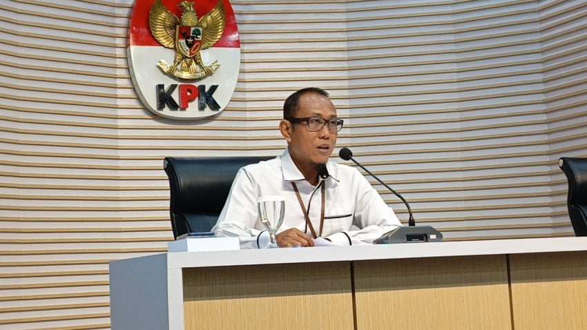 kpk-tahan-2-tersangka-kasus-kuota-haji-mbr.jpg